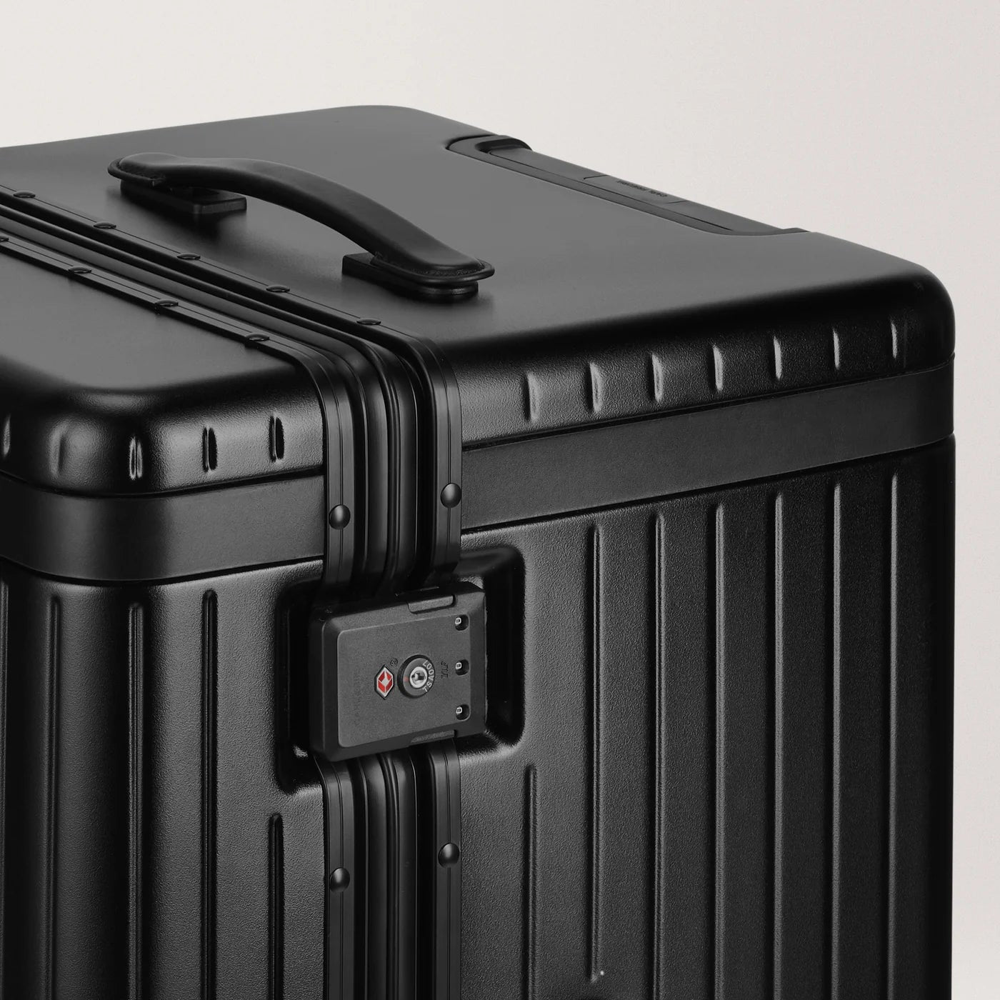 Carl Friedrik Hybrid The Trunk