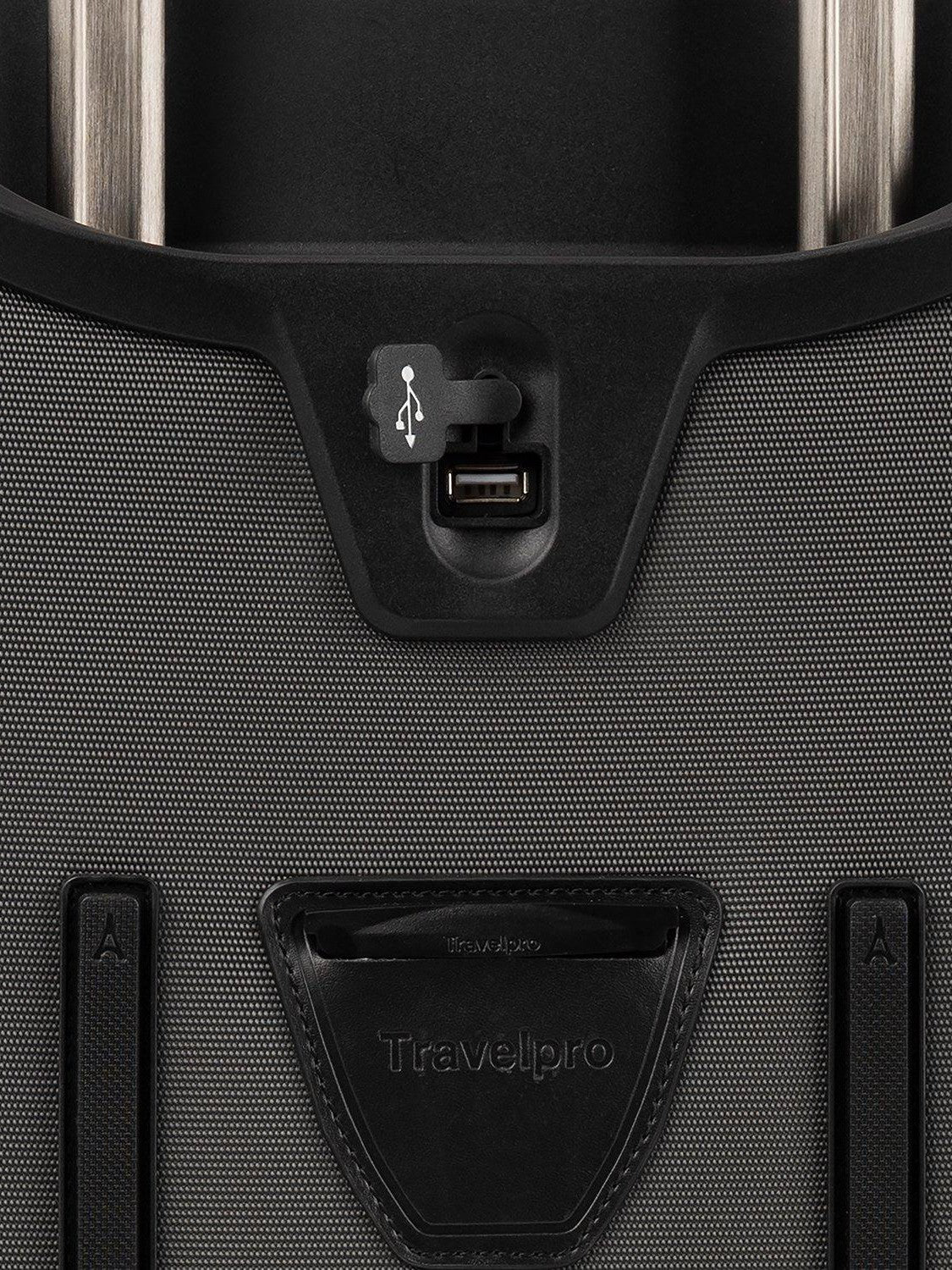 Travelpro Crew VersaPack Max Expandable Softside Spinner