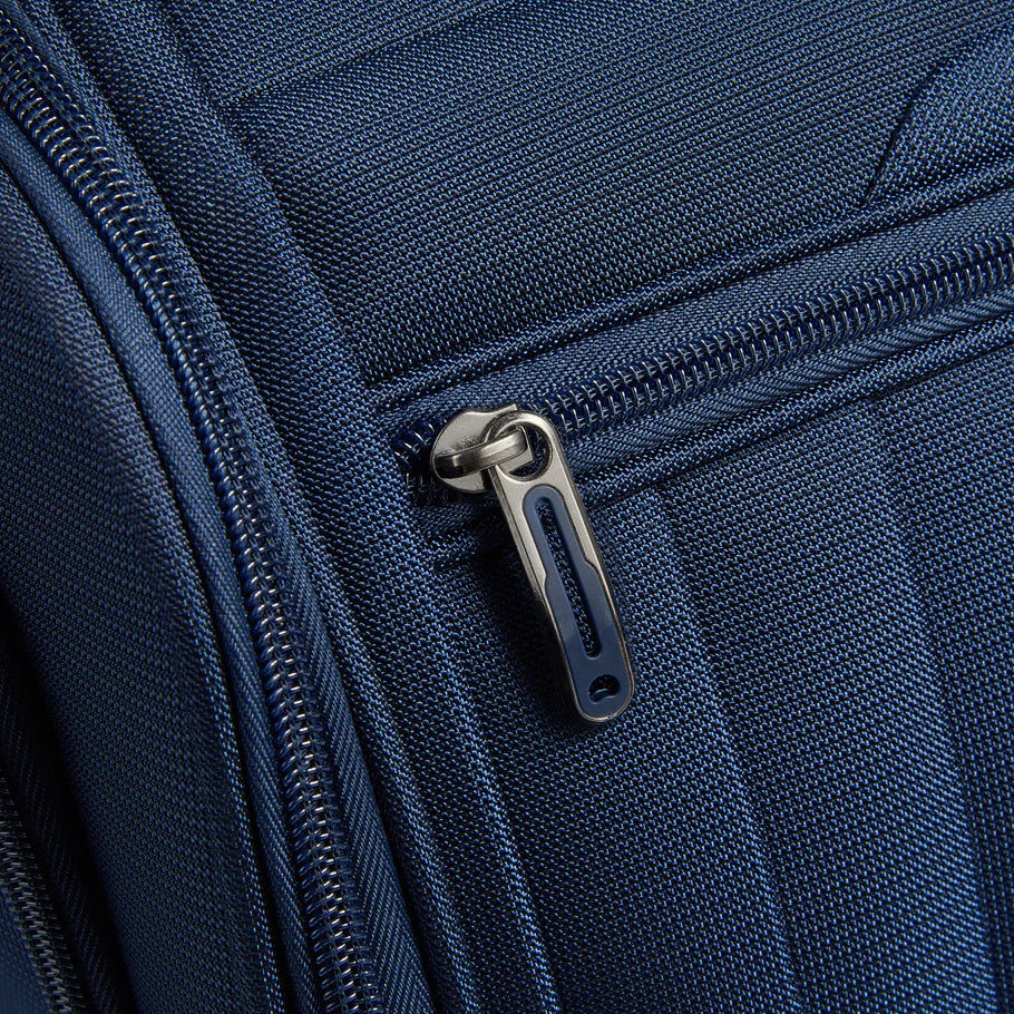 Delsey Helium DLX 2-Wheel Underseater