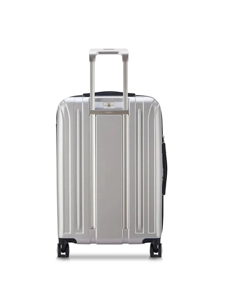 Maleta extensible de titanio de tamaño mediano de 25"