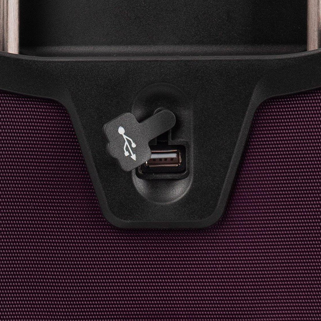 Travelpro Crew VersaPack Max Expandable Softside Spinner