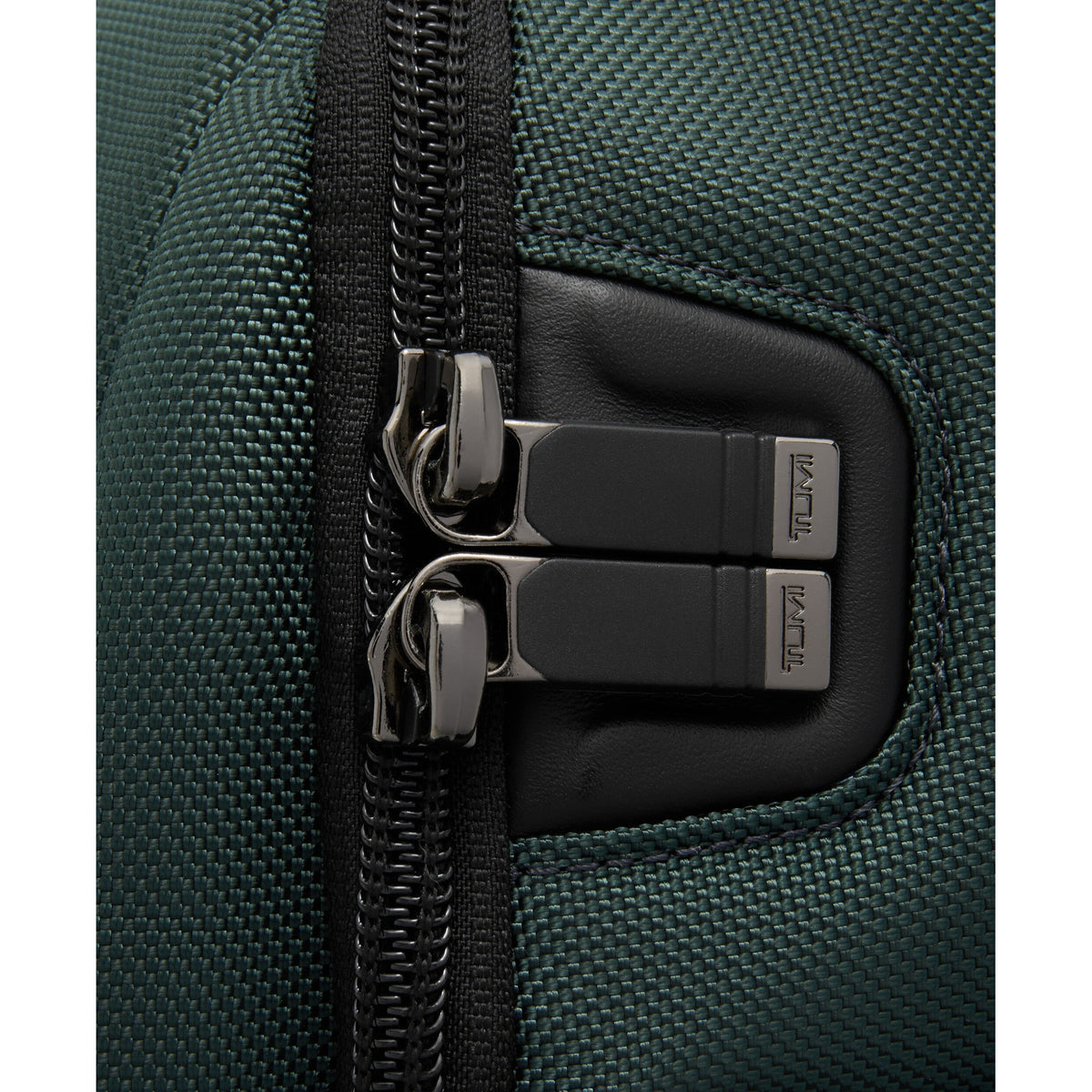 Tumi Brief Pack deep pine, image 6