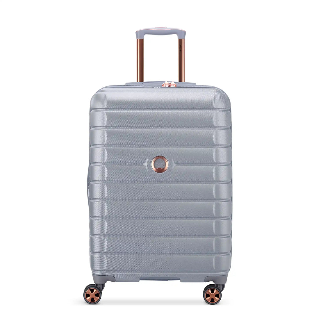 Delsey Shadow 5.0 Expandable Spinner Medium