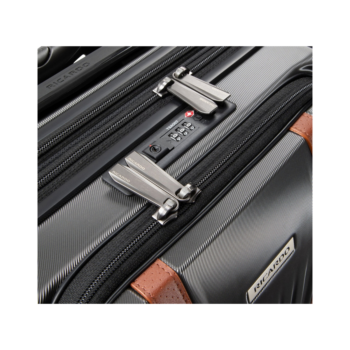 Ricardo Beverly Hills Montecito 2.0 Front Opening Carry-On