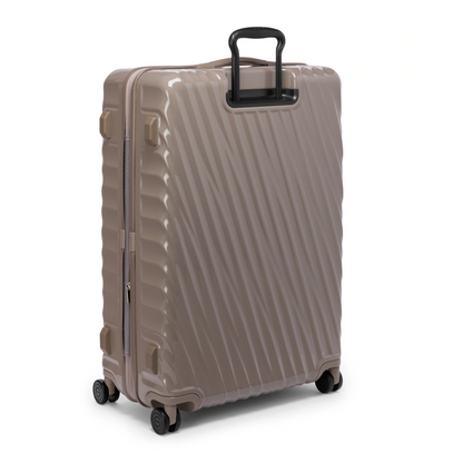 Tumi 19 Degree Extended Trip Expandable 4 Wheeled P/C