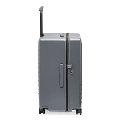 Porsche Design Roadster Spinner Trunk 29"