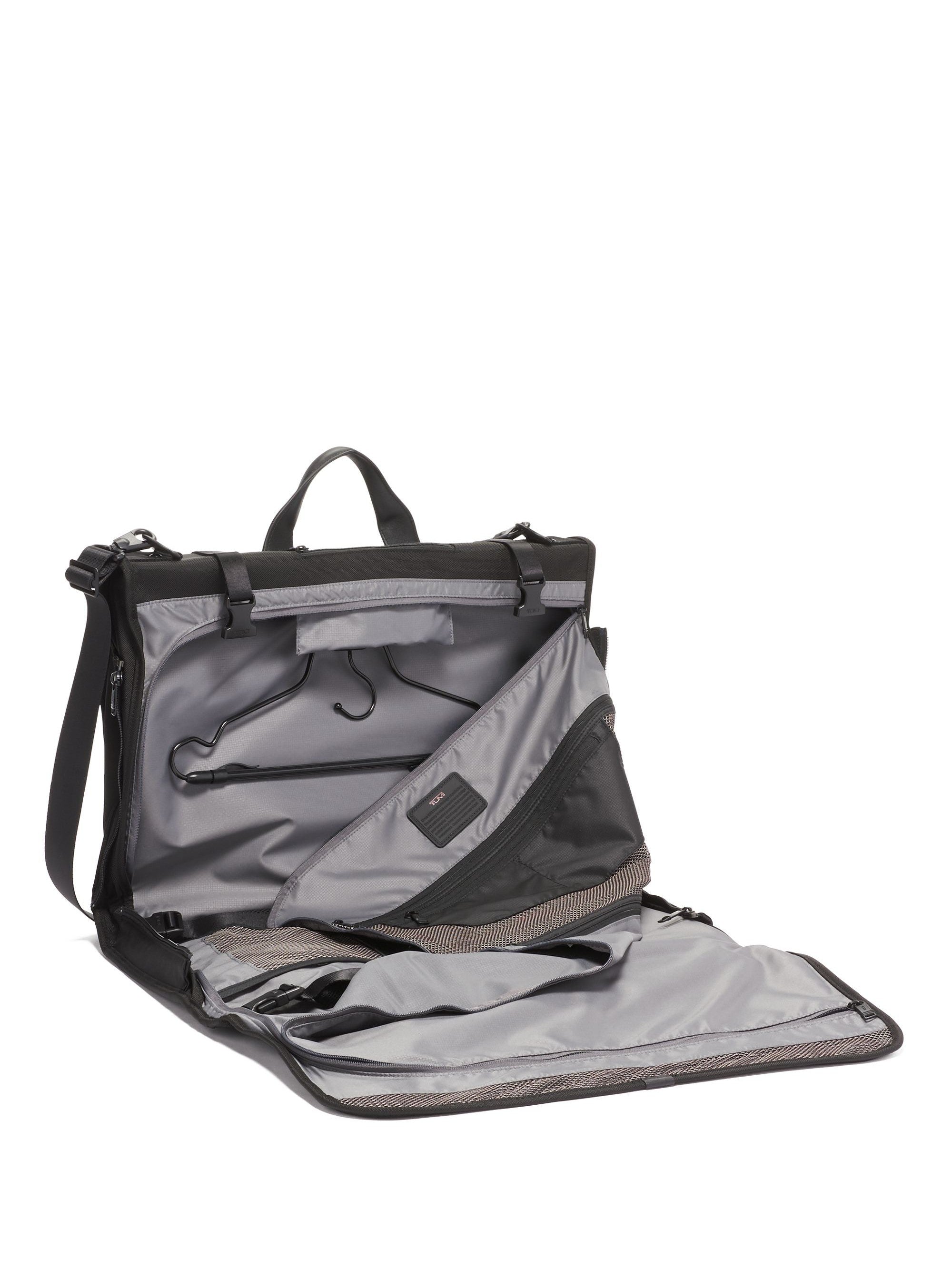 Tumi Garment Tri-Fold Carry On – Voyage Luggage