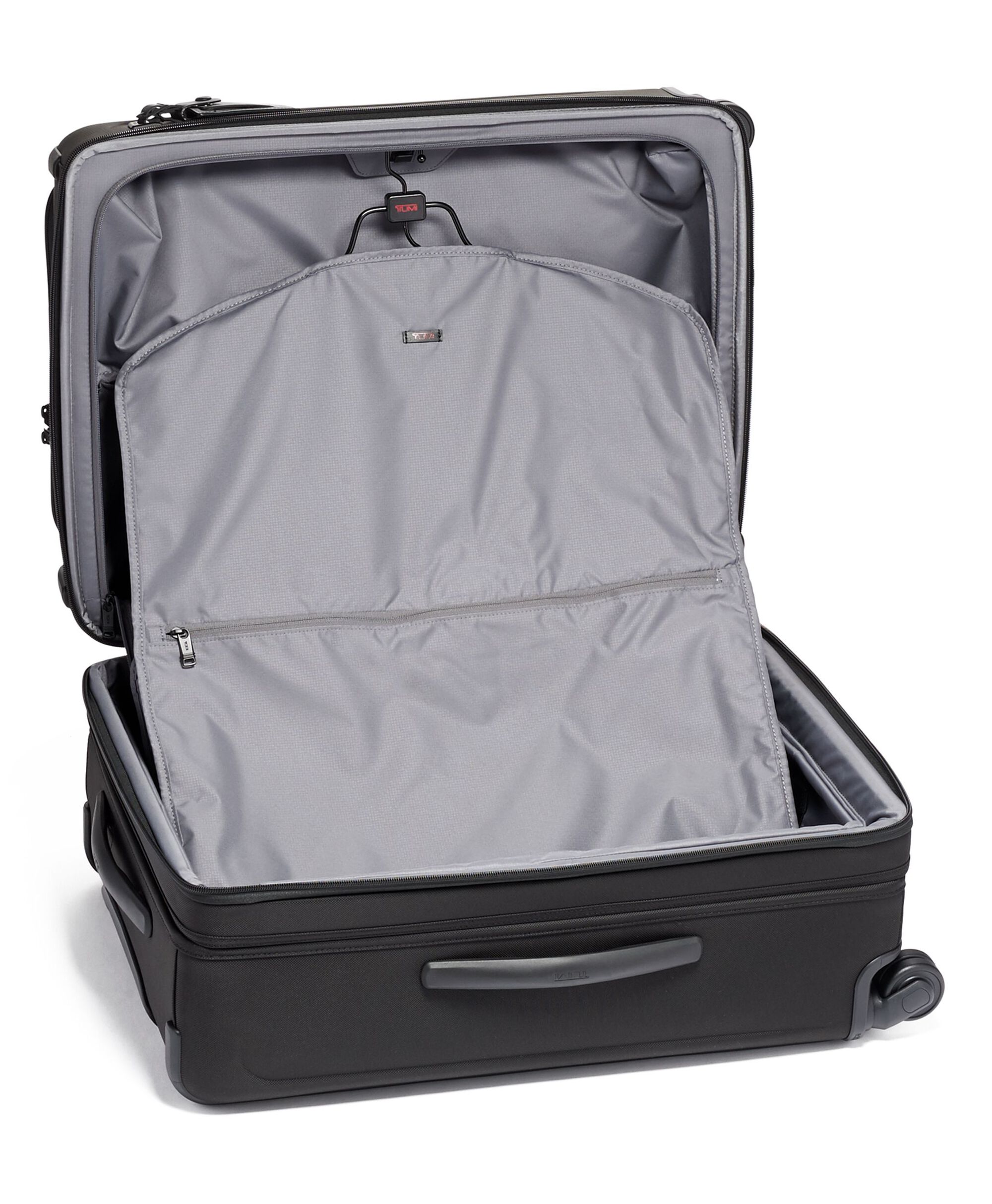 Tumi Alpha 3 Short Trip Expandable 4 Wheeled Packing Case
