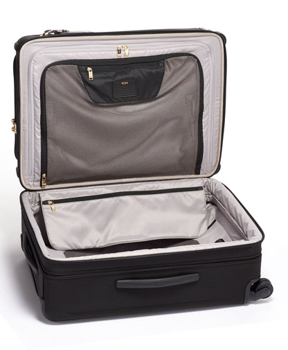 Tumi Alpha 3 Short Trip Expandable 4 Wheeled Packing Case
