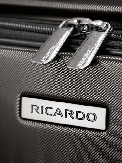 Ricardo Beverly Hills Montecito 2.0 Front Opening Carry-On