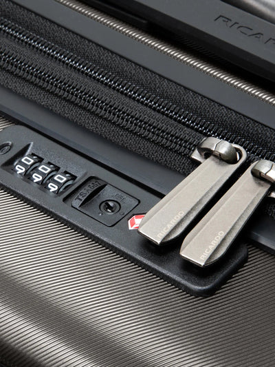 Ricardo Beverly Hills Montecito 2.0 Front Opening Carry-On