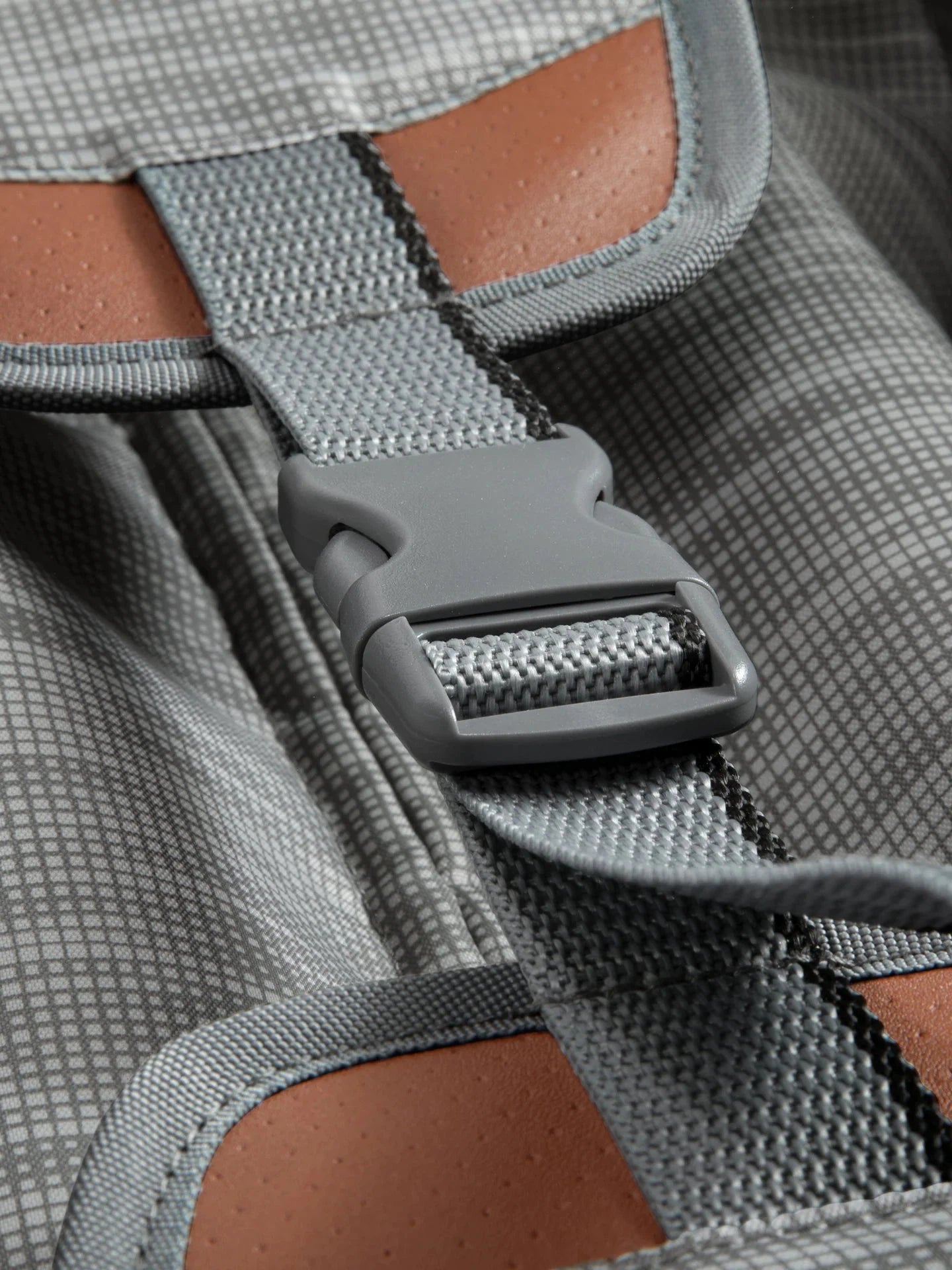 Ricardo Beverly Hills Montecito 2.0 Hardside Spinner  Medium 26"