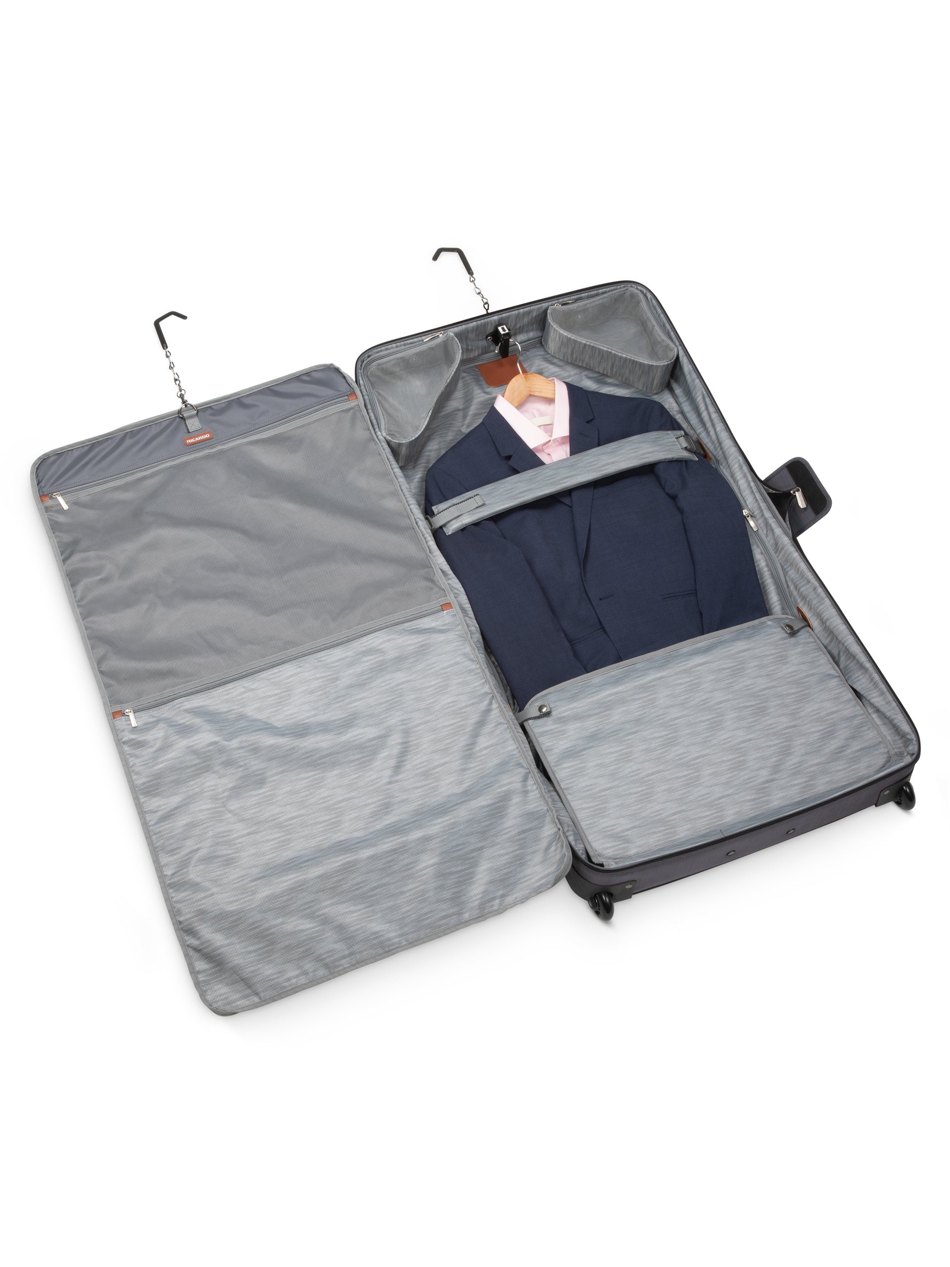 Ricardo Beverly Hills Montecito 2.0 Rolling Garment Bag