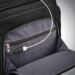 Insignis Softside Expandable Spinner Carry On