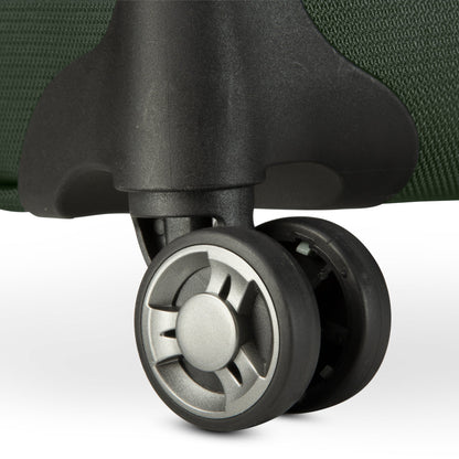 Ricardo Beverly Hills Avalon Softside Expandable Spinner Large Check-In 28"