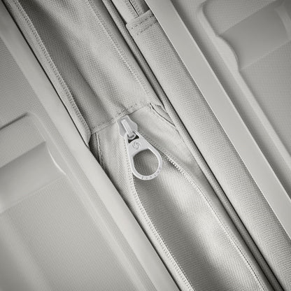 Samsonite Outline Pro Hardside Spinner