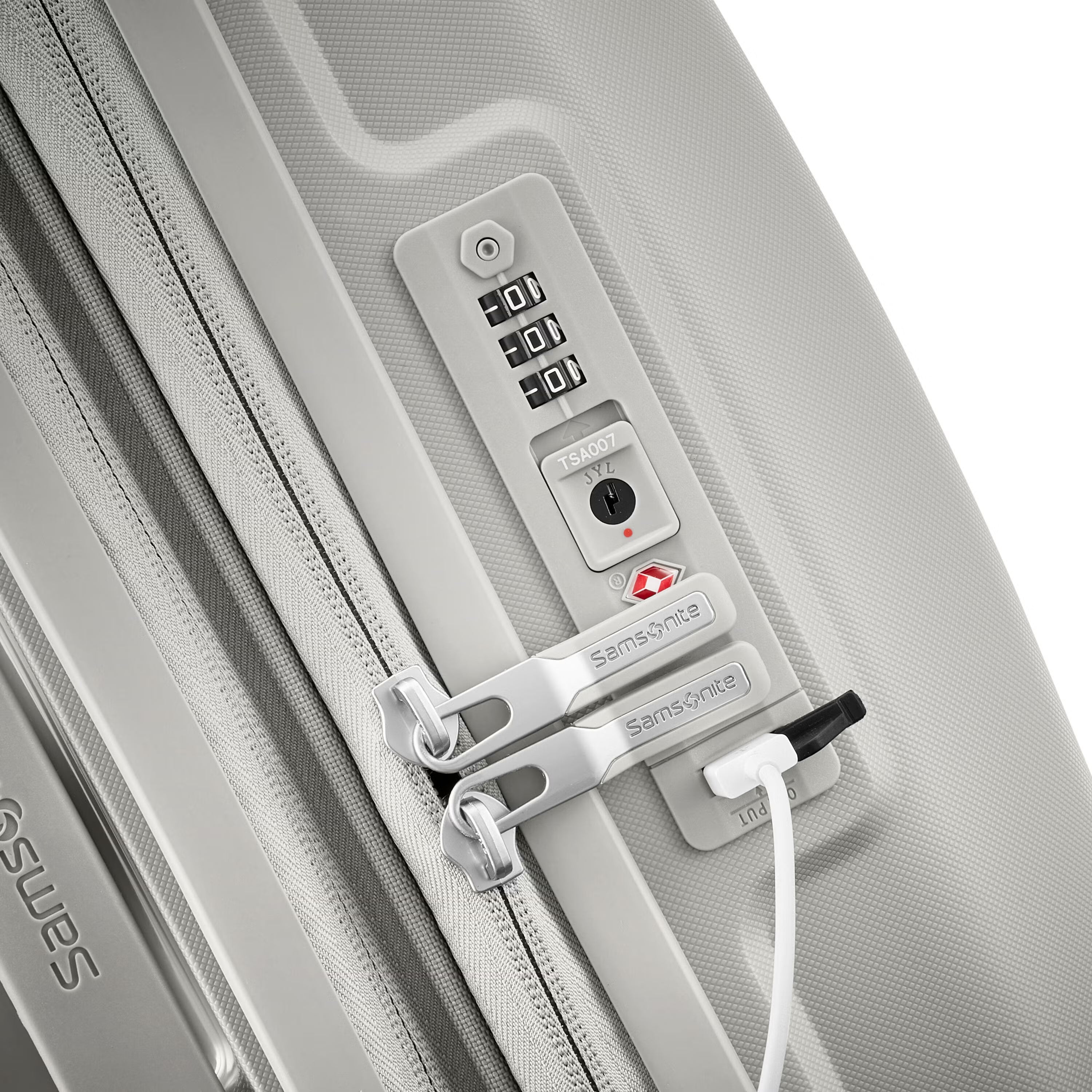 Samsonite Outline Pro Hardside Spinner