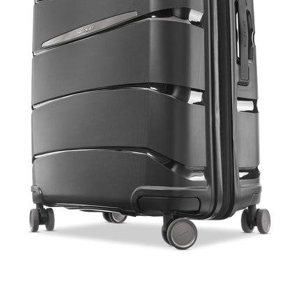 Samsonite Outline Pro Hardside Spinner