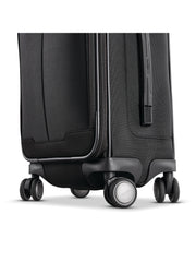 Silhouette 17 22X14X9 Carry On Spinner