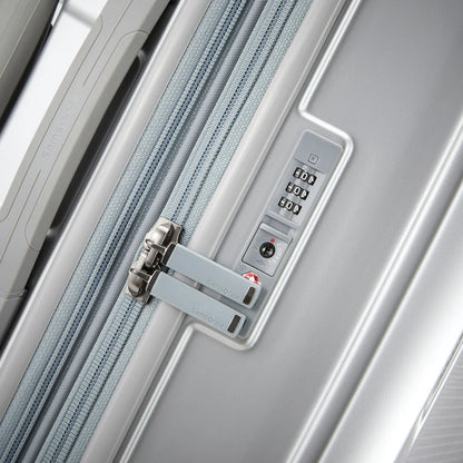 Samsonite Silhouette 17 Hardside Medium Expandable Spinner