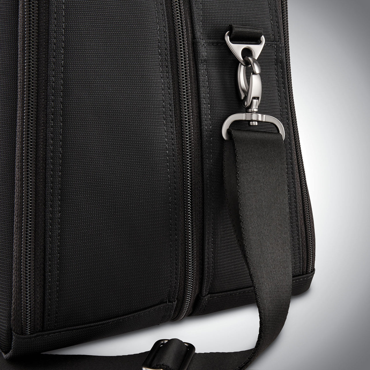 Samsonite Silhouette Duffel - Thumbnail 5