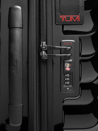 Tumi 19 Degree Short Trip Expandable 4 Wheeled P/C