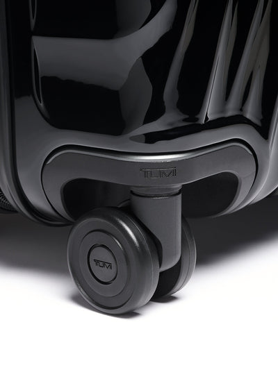 Tumi 19 Degree Short Trip Expandable 4 Wheeled P/C