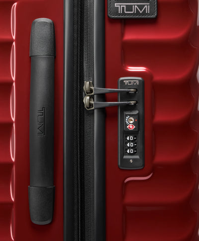 Tumi 19 Degree Extended Trip Expandable 4 Wheeled P/C