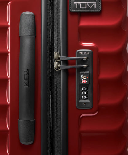 Tumi 19 Degree Extended Trip Expandable 4 Wheeled P/C