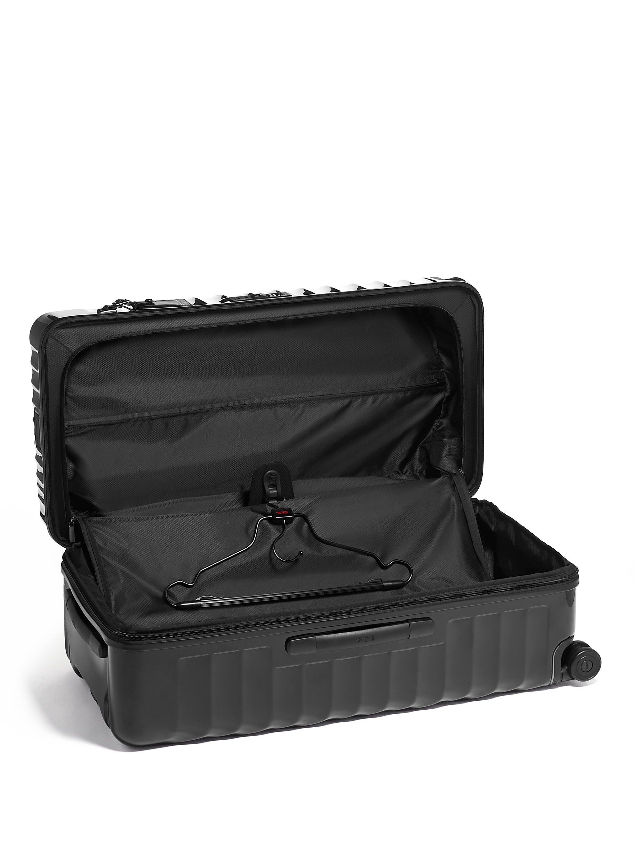 19 Degree Rolling Expandable Trunk