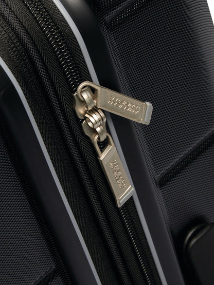 American Tourister Stratum 2.0 Hardside Medium Spinner 24"