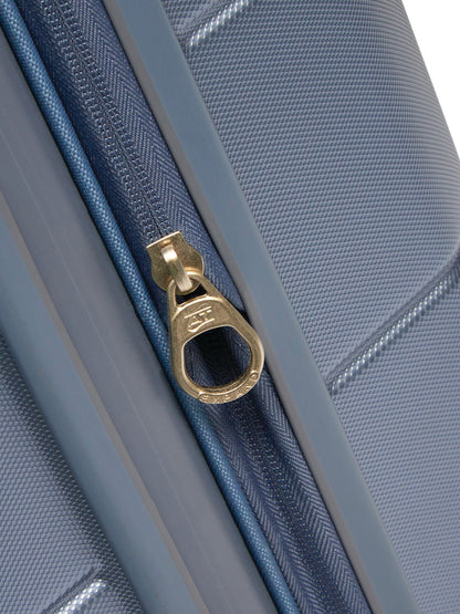 American Tourister Stratum 2.0 Hardside Medium Spinner 24"