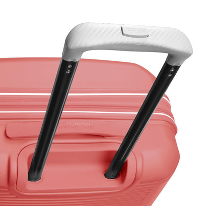 Maleta rígida Stratum 2.0 de 28" con ruedas grandes