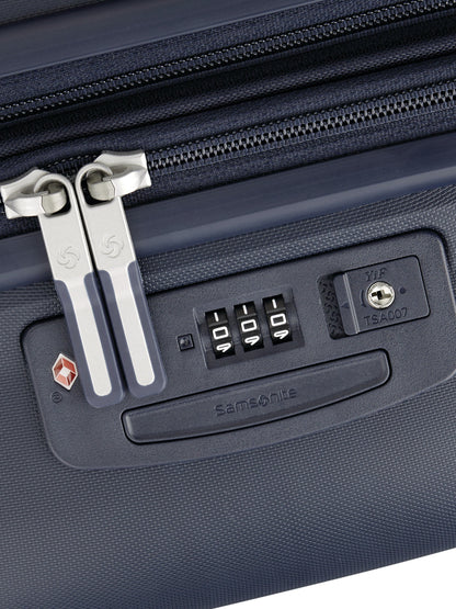 Elevation Plus Global Carry-On Spinner 22"