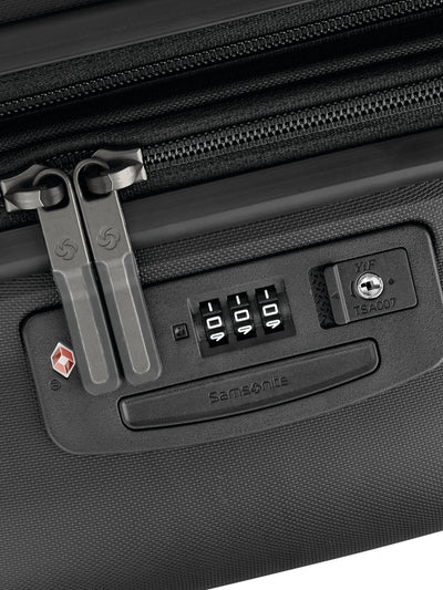 Elevation Plus Global Carry-On Spinner 22"