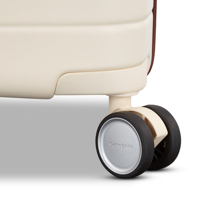 Samsonite Virtuosa Small Expandable Luggage Spinner