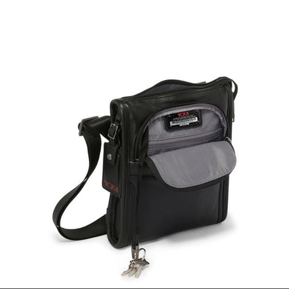 Tumi Alpha 3 Pocket Bag Small
