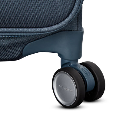 Samsonite Uplift Softside Spinner