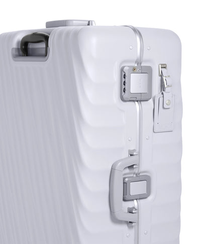 Tumi 19 Degree Extended Trip 4 Wheel Packing Case