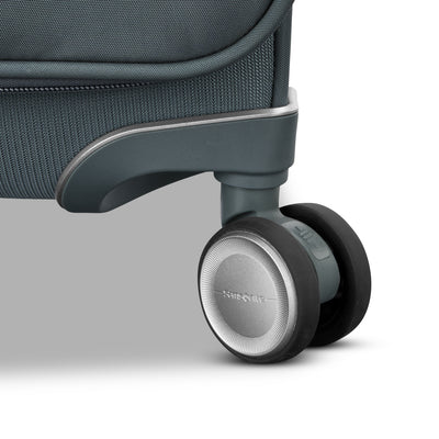 Samsonite Silhouette 18 Softside Spinner