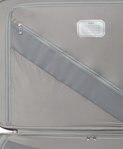 Tumi 19 Degree Lite Extended Trip Packing Case