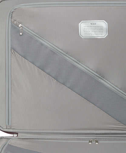 Tumi 19 Degree Lite Extended Trip Packing Case
