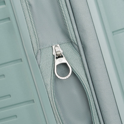 Samsonite Elevation Plus Hardside Spinner