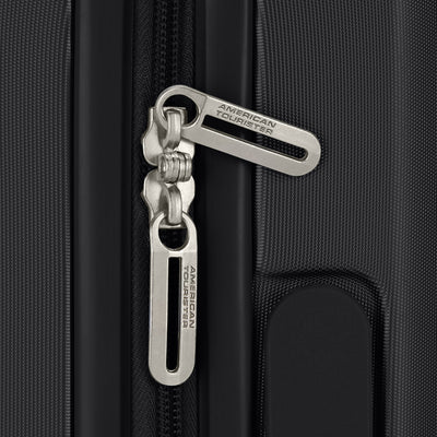 American Tourister Stratum 3.0 Spinner Carry-On 21"