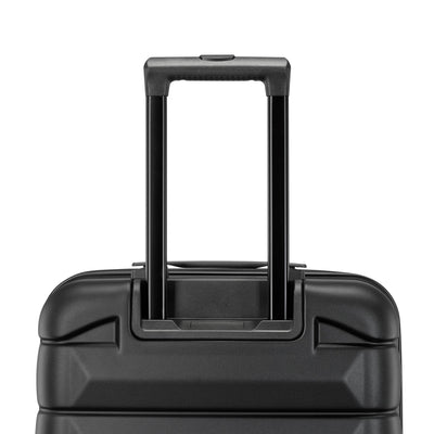 American Tourister Kontour 2-Piece Set (Carry-On/Medium) Matte Black