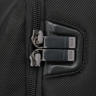 Tumi Brief Pack