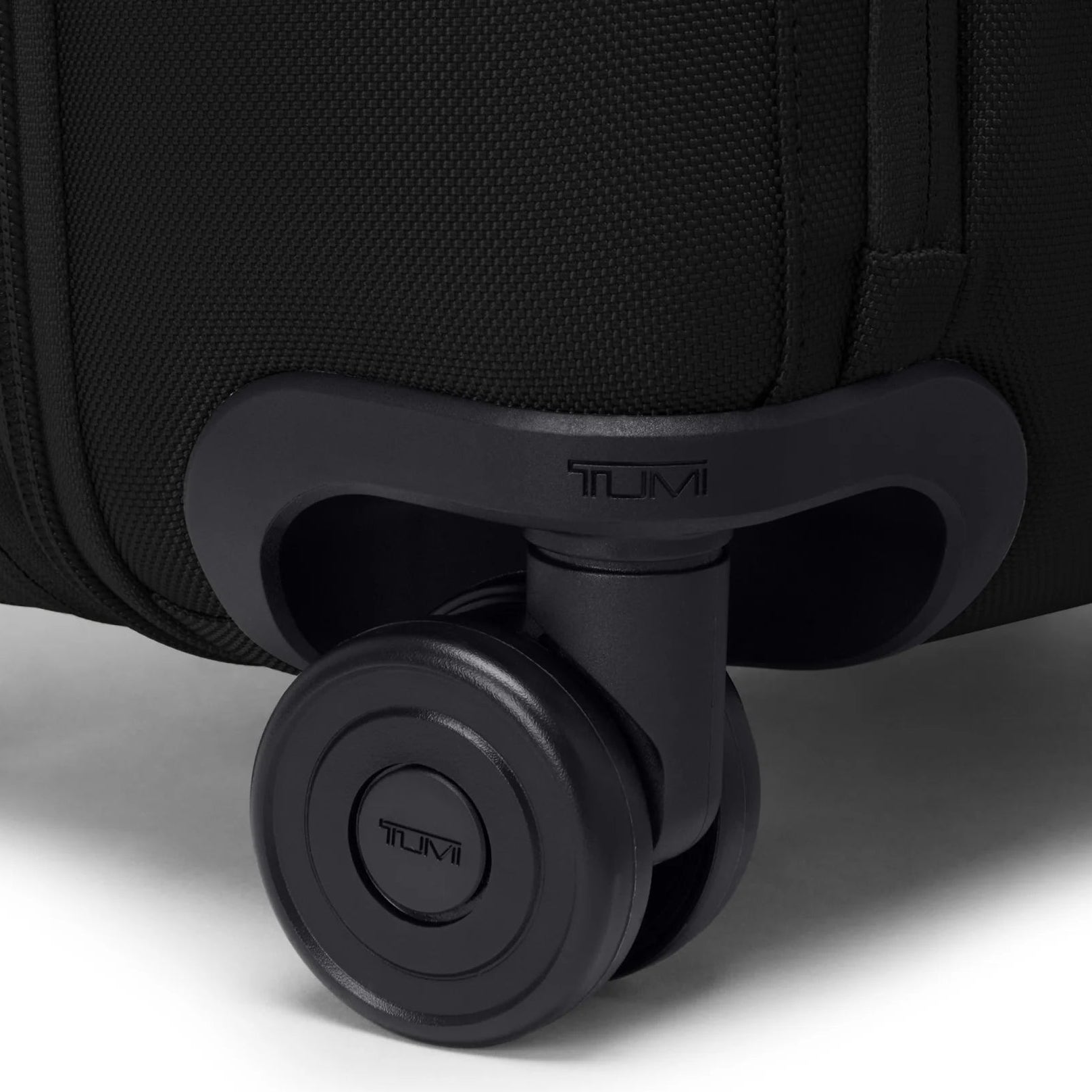 Tumi Alpha X-Large Dual Access Expandable Checked