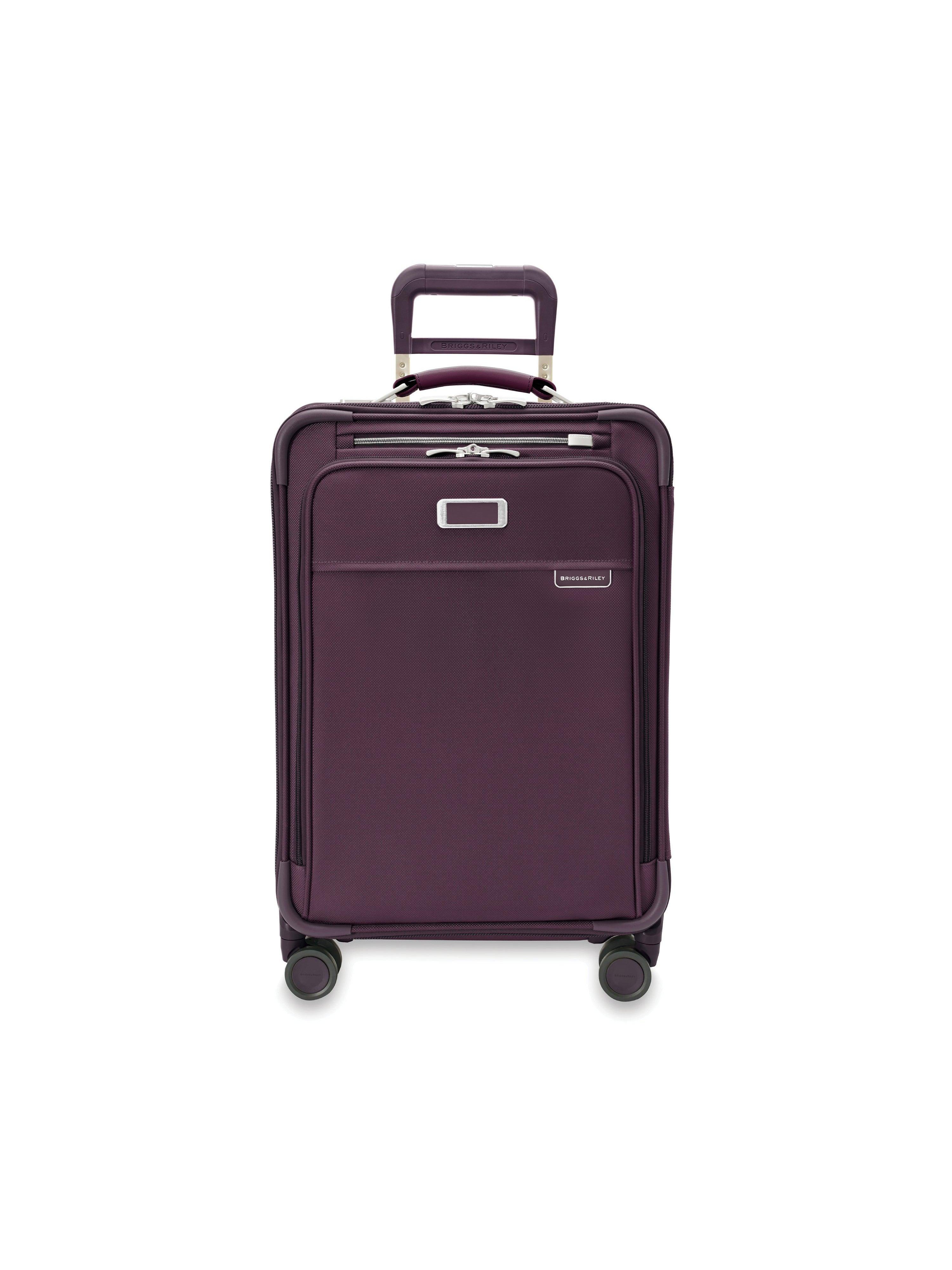 Baseline 2022 Essential Carry-on Spinner 22" - Voyage Luggage