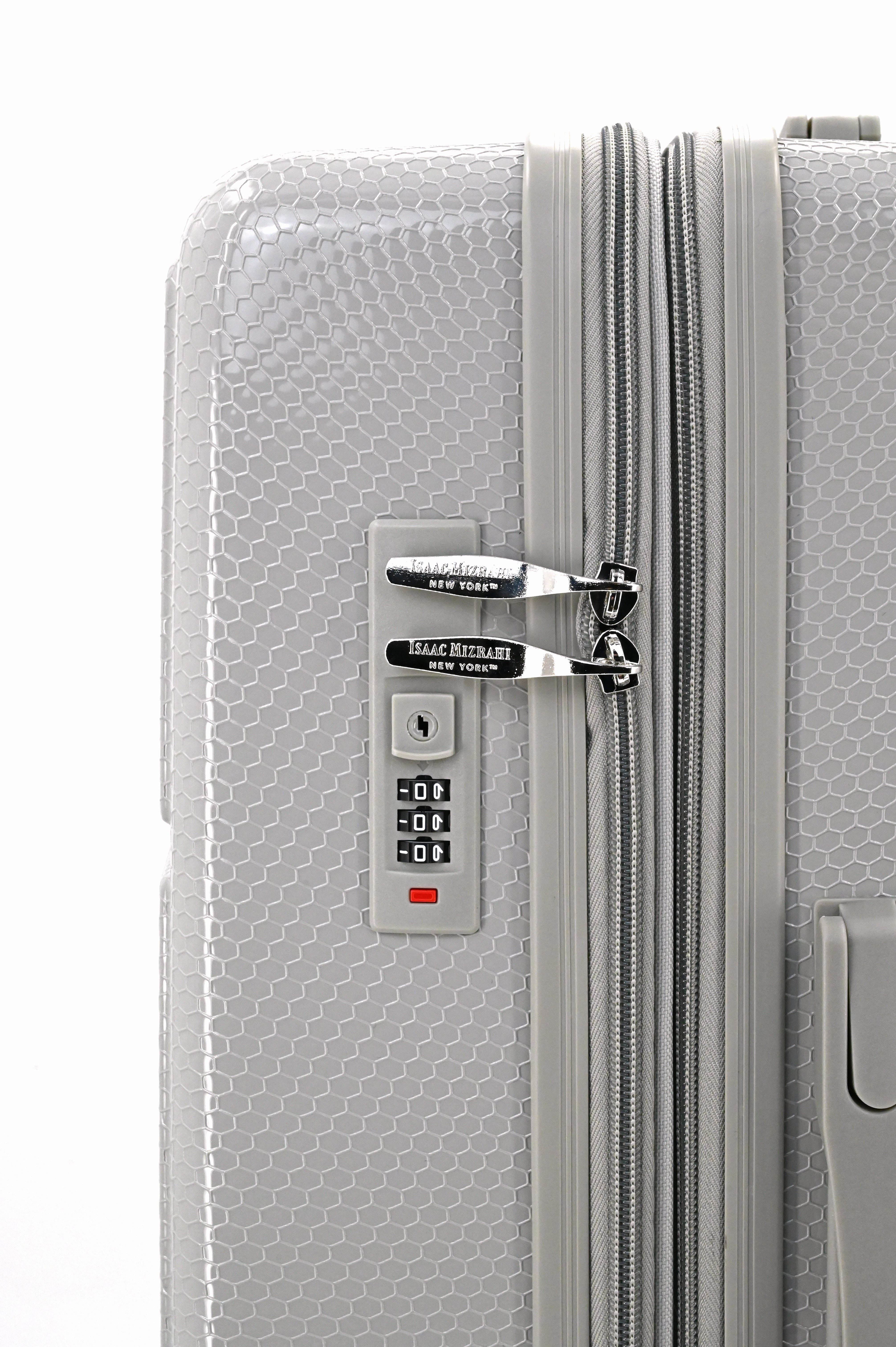 ISAAC MIZRAHI AERO 3-Piece Luggage Set – Lightweight Expandable ABS Hard Shell Suitcases with Spinner Wheels (28”/24”/20”) – Designer Travel Set