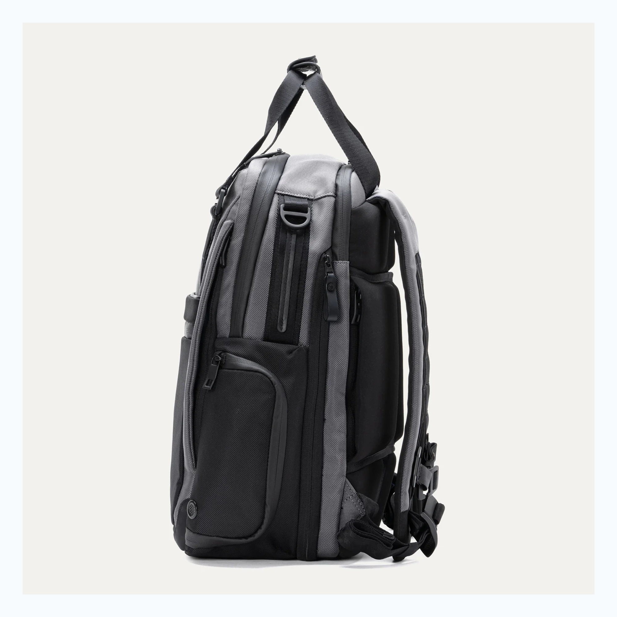 Travelpro Altitude Medium Expandable Laptop Backpack 25-30L